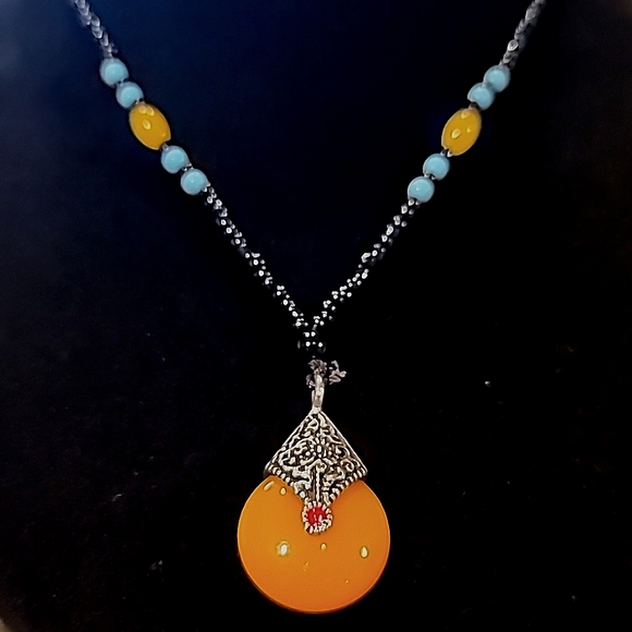 Accessories - 🎁 Boho Inspired Reversible Beaded Necklace